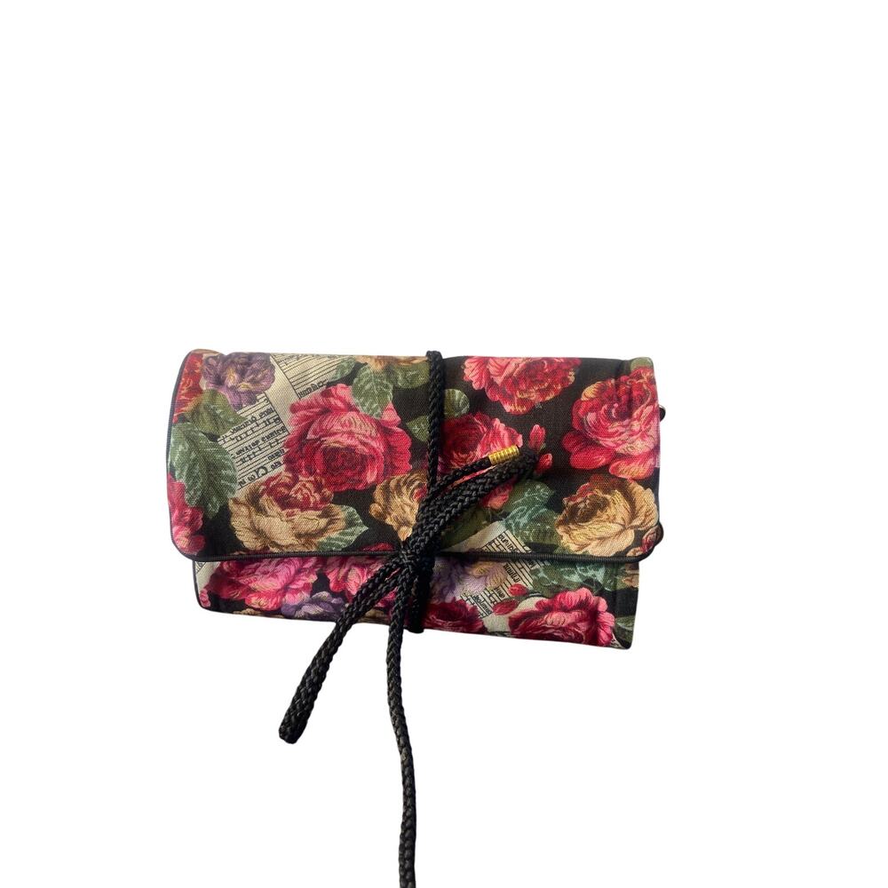 Oscar de la Renta jewlery/make‎ up travel case